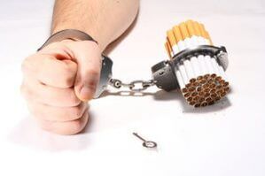 Dépendance au tabac, comment s'en débarrasser et ce qui arrive au corps
